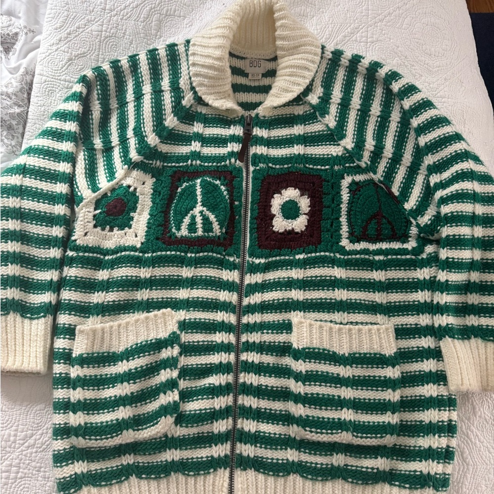 Saint Paddy’s Day is coming!!!Green and White Striped Knit Oversized Cardigan